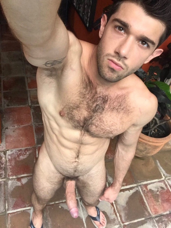 Naked Georgian men