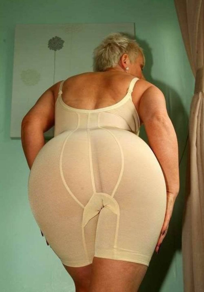 Mature bbw in pantalons