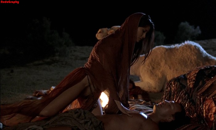 Kelly Hu King Scorpions Tits XXX