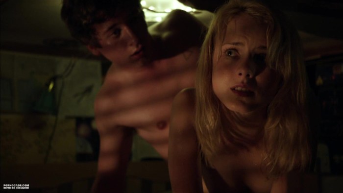 Laura Slade Wiggins shameless naked