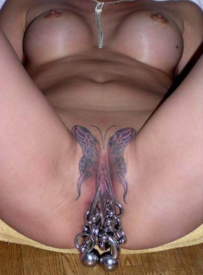 Intimate tattoos and piercing