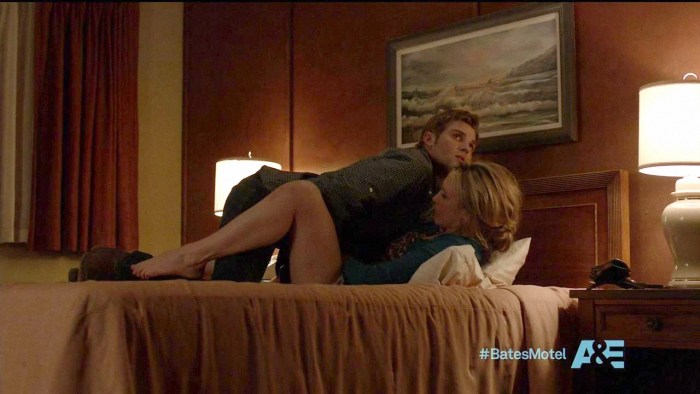 Bates motel 2017 intimate scenes